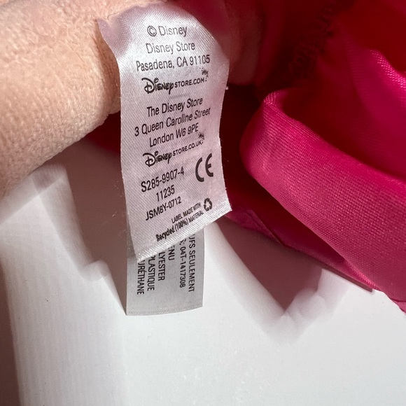 Disney The Muppets Miss Piggy Plush - Picture 9 of 11